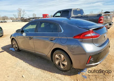 2019 Hyundai Ioniq Sel z USA, uszkodzony, nr VIN KMHC75LC4KU112237